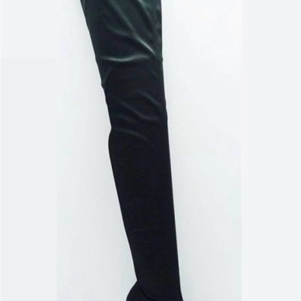 Lycra Pull On Over the Knee Heeled Boot - Picture 2 of 3